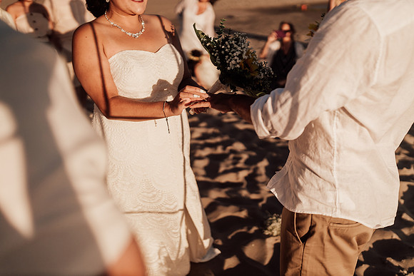 Anthony-Drayann-roadsend-lincoln-city-oregon-elopement-photos-7318