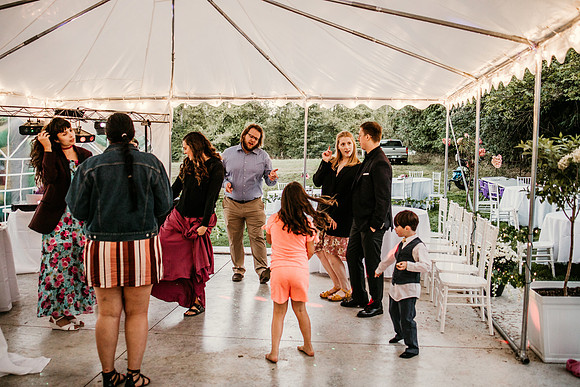 Connor-Cierra-Ranier-Washington-Barn-Rustic-Wedding-Washington-Wedding-Photos-0859