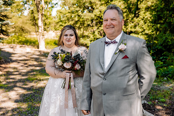 Taylor-Kim-Wedding-Lavender-Owl-Farm-Canby-Oregon-9790