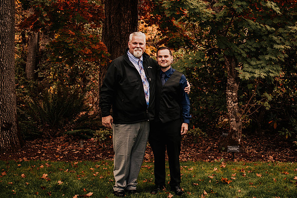 Autumn-Brad-Fall-Eugene-Oregon-Hendricks-Park-Elopement-Wedding-Photos-0187