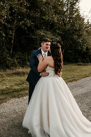 Connor-Cierra-Ranier-Washington-Barn-Rustic-Wedding-Washington-Wedding-Photos-0549