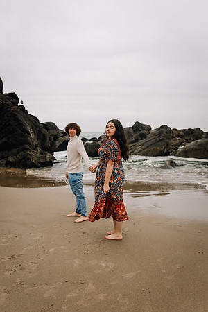 Myken-Jack-Engagement-Photos-Fogarty-Creek-34