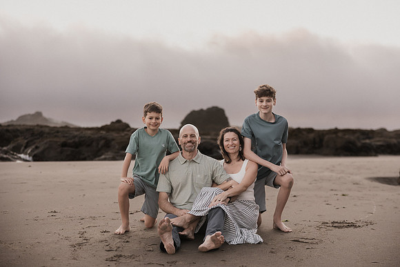 NATALIE-Family-Vacation-Photos-Lincoln-City-Oregon-2025 (37 of 52)