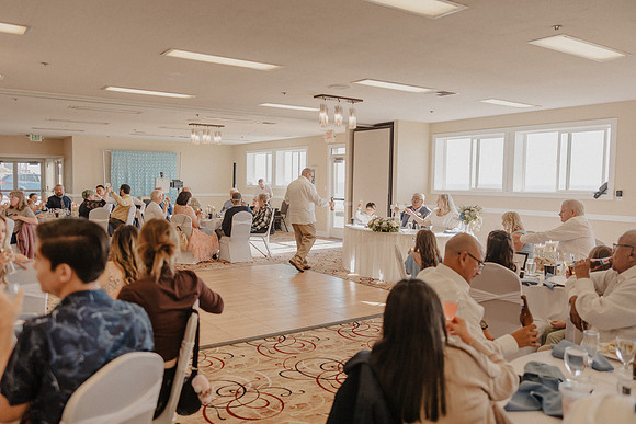 Marcus-Lori-Chinook-Winds-Seafood-Grille-Lincoln-City-Oregon-Wedding-Photos (275 of 477)