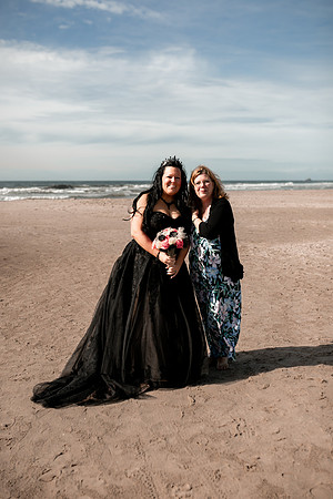Christian-Brandi-Lincoln-City-Wedding-Photos (10)