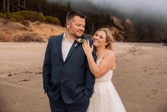Justin-Emily-Elopement-Cape-Lookout-Tillamook-Oregon-Photos (46 of 61)