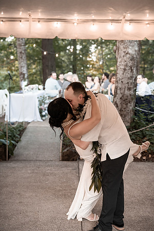 Ryan-Lynsie-Bridal-Veil-Lakes-Portland-Oregon-Weddingg-27