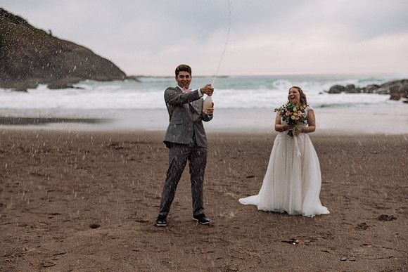 Eric-Kylee-Fishing-Rock-Elopement-Depoe-Bay-0regon-Photos-5209