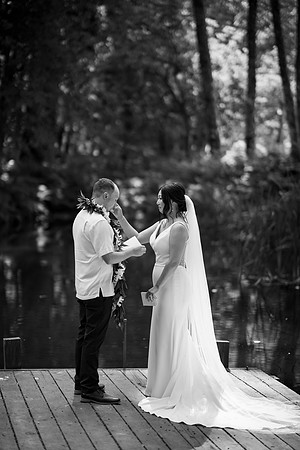 Ryan-Lynsie-Bridal-Veil-Lakes-Portland-Oregon-Weddingg-22