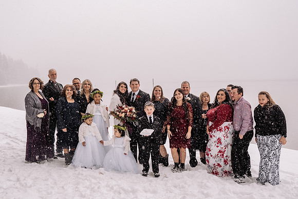 Tyler-Brittani-Lake-Priest-Idaho-Winter-Snow-Wedding-2021-03850