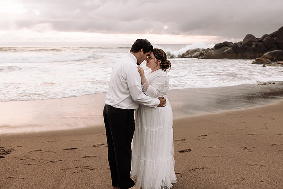 Danae-1yr-Anniversary-Photos-Fogarty-Creek-Depoe-Bay-Oregon (23 of 30)