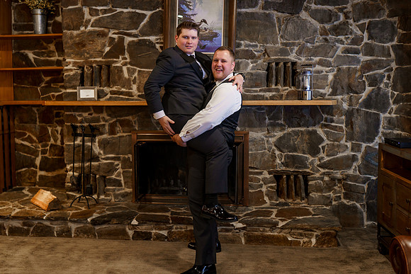 Tyler-Brittani-Lake-Priest-Idaho-Winter-Snow-Wedding-2021-02897