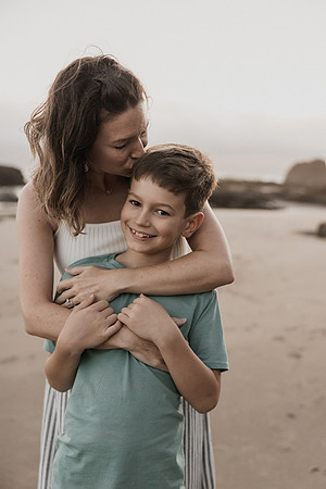 NATALIE-Family-Vacation-Photos-Lincoln-City-Oregon-2025 (9 of 52)