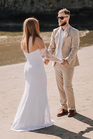 JARED-ALEX-SEAL-ROCK-OREGON-ELOPEMENT-PHOTOS (30 of 241)