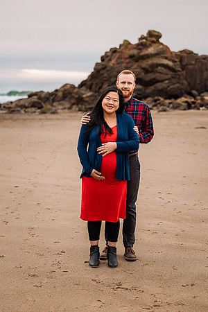 Dylan-Johanna-Fogarty-Creek-Oregon-Engagement-Maternity-Photos (8 of 49)