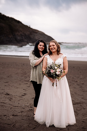 Eric-Kylee-Fishing-Rock-Elopement-Depoe-Bay-0regon-Photos-4808