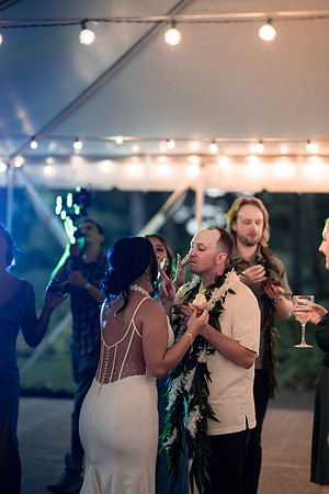 Ryan-Lynsie-Bridal-Veil-Lakes-Portland-Oregon-Weddingg-92