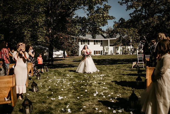 Connor-Cierra-Ranier-Washington-Barn-Rustic-Wedding-Washington-Wedding-Photos-6985
