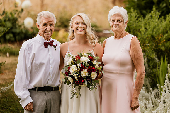 Gage-Mckayla-Adeline-Farm-Wedding-Photos-2021-9597