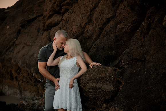 Marie-Annniversary-photos-fogarty-creek-oregon (17 of 36)