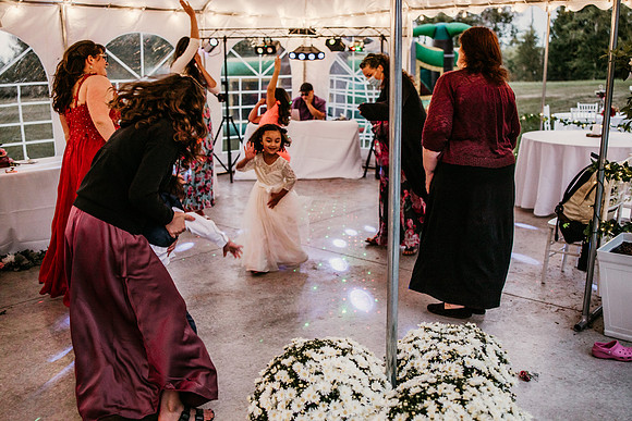 Connor-Cierra-Ranier-Washington-Barn-Rustic-Wedding-Washington-Wedding-Photos-0902
