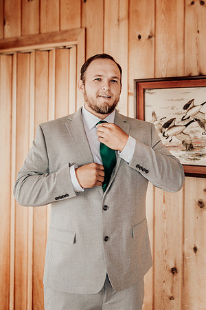 Annie-Ryan-Lincoln-city-roads-end-park-oregon-elopement-photos-11