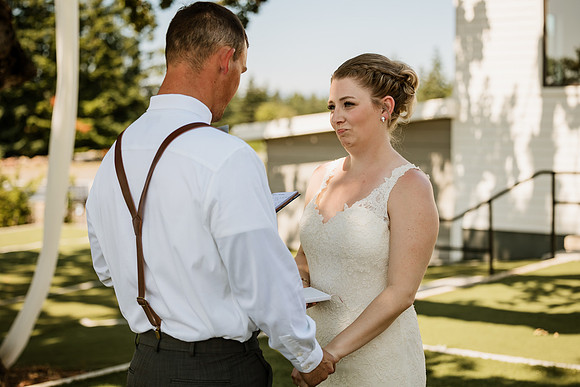 Brad-Jessica-Redland-Family-Farm-Oregon-City-Wedding-Photos-3737