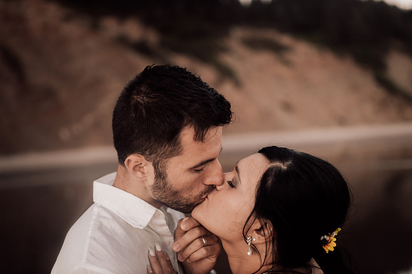 Anthony-Drayann-roadsend-lincoln-city-oregon-elopement-photos-7878