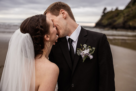 Nathan-Lacey-Newport-Oregon-Elopement-Photos-2025 (64 of 101)