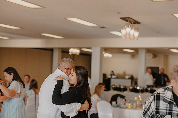 Marcus-Lori-Chinook-Winds-Seafood-Grille-Lincoln-City-Oregon-Wedding-Photos (333 of 477)