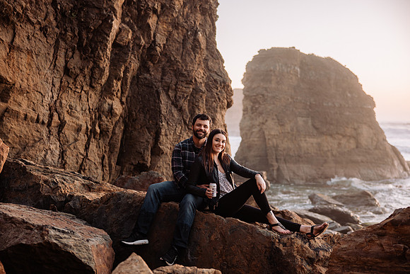 brittani-Nick-Otter-Crest-Couples-Photo-Session-Oregon-1126