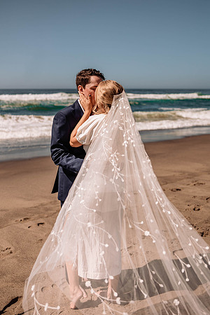 Graeson-Helen-Neskowin-Elopement-Photos-9325