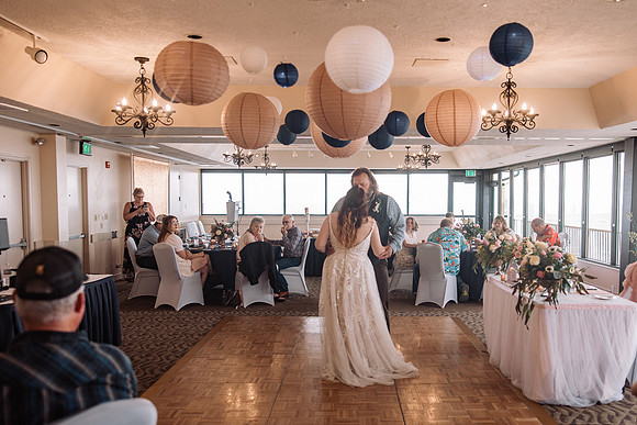 Jeff-April-Inn-Spanish-Head-Lincoln-City-oregon-Wedding-2022 (225 of 299)