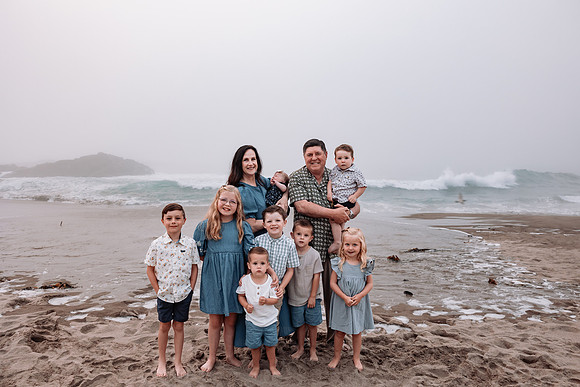 Family-Photos-2024-Lincoln-City-Oregon-2