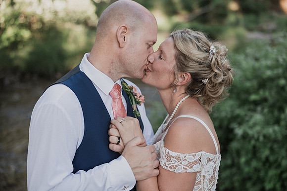Derrick-Kenzie-Navarra-Gardens-Willamina-Oregon-Wedding-Photos (315 of 436)