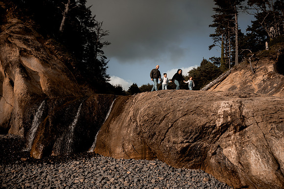 Kristina-family-photos-2025-Hug-Point-Oregon (24 of 51)