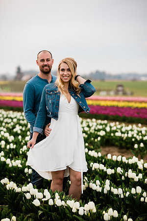 Kyle-Hannah-Wooden-Shoe-Tulip-Festival-Couples-Photos-2021-2589