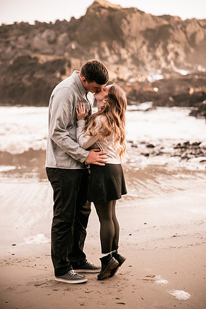 jace-love-porposal-newport-oregon-yaquina-lighthouse-photos (9 of 54)