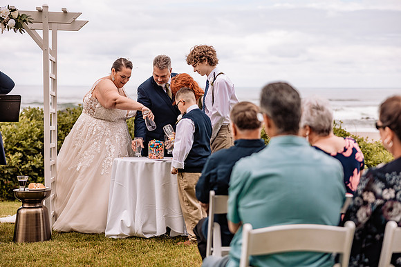 Jon-Kimberli-Chinook-Winds-Lincoln-City-Oregon-Wedding-2022 (73 of 139)