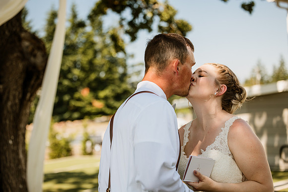 Brad-Jessica-Redland-Family-Farm-Oregon-City-Wedding-Photos-3781