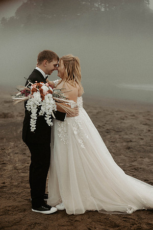 Dalten-MacKenzie-Neskowin-oregon-Elopement-photos (42 of 70)