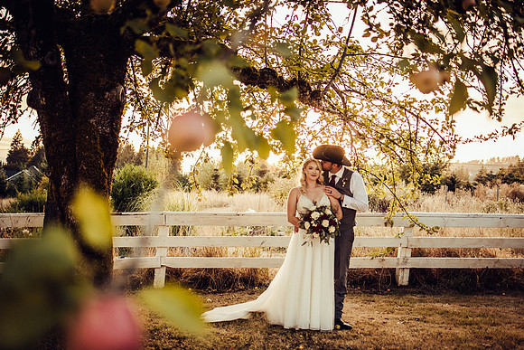 Gage-Mckayla-Adeline-Farm-Wedding-Photos-2021-0567