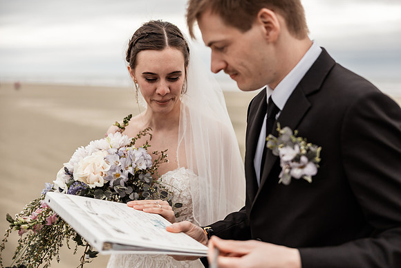 Nathan-Lacey-Newport-Oregon-Elopement-Photos-2025 (18 of 101)