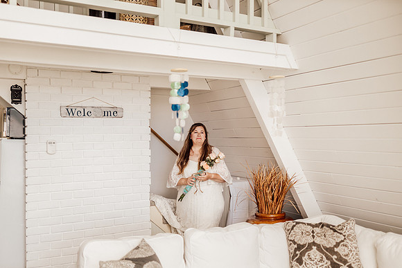 Jordan-Lainey-Roads-End-lincoln-City-oregon-airbnb-Elopement-photos-18