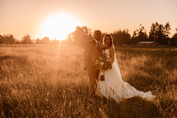 Chris-Victoria-Wedding-Photos-2022-Oregon-PORTRAITS (24)
