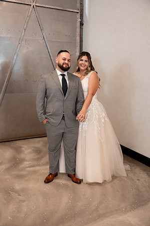 Kara-Sam-Simple-Affairs-Vegas-Wedding-Photos-34