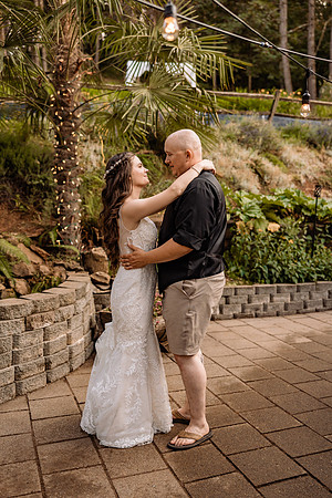 Nick-Melissa-backyard-Oregon-Wedding-2022-120