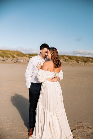 Brandn-Bailey-Newport-Oregon-Elopement-Photos-10
