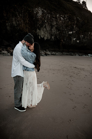 Shale-Mary-Engagement-fogarty-creek-31