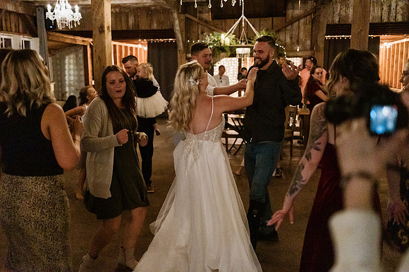 Gage-Mckayla-Adeline-Farm-Wedding-Photos-2021-1159